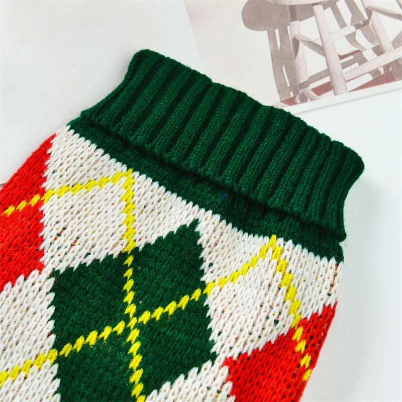 2023 New Arrivals Pet Puppy Clothes Fashion Warm Dog Sweater for Small Dogs Cats Pomeranian Dachshund Autumn Winter Pet Clothing